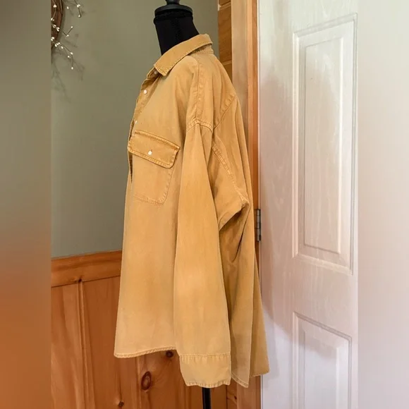 Aerie Mustard Button Down Shirt size M (oversized). - Picture 5 of 13